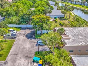 113 Lake Terry Drive, West Palm Beach FL 33411