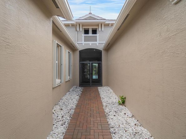2675 Cooper Way, Wellington FL 33414