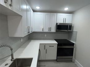 6407 Bay Club Drive 3, Fort Lauderdale FL 33308