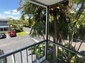 6407 Bay Club Drive 3, Fort Lauderdale FL 33308