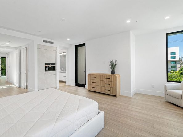 201 SE 4th Avenue, Delray Beach FL 33483