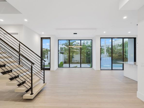 201 SE 4th Avenue, Delray Beach FL 33483
