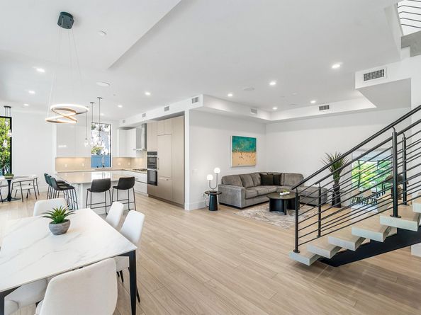 201 SE 4th Avenue, Delray Beach FL 33483