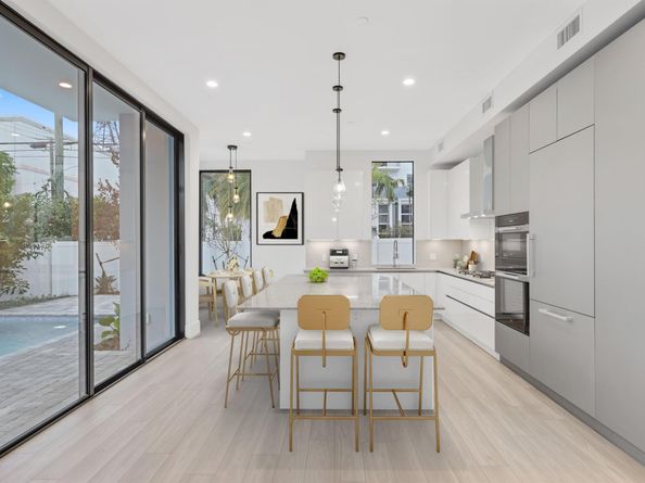 201 SE 4th Avenue, Delray Beach FL 33483