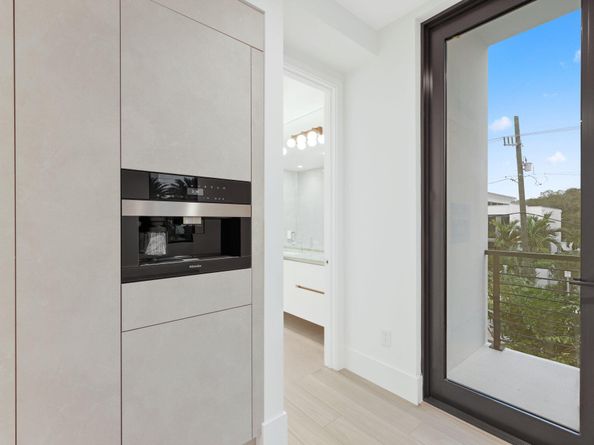 201 SE 4th Avenue, Delray Beach FL 33483