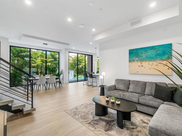 201 SE 4th Avenue, Delray Beach FL 33483