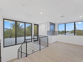 201 SE 4th Avenue, Delray Beach FL 33483
