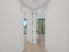 201 SE 4th Avenue, Delray Beach FL 33483