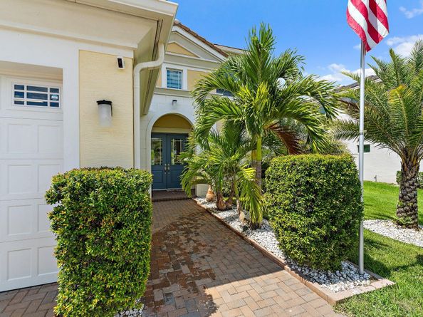 15834 Hummingbird Lane, Westlake FL 33470