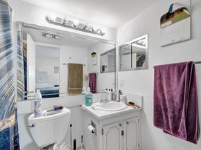 210 Chatham K, West Palm Beach FL 33417