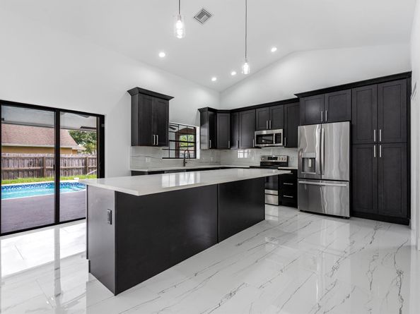 13566 Exotica Lane, Wellington FL 33414