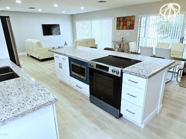 7384 Pine Park Dr S, Lake Worth FL 33467