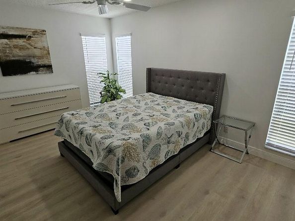 7384 Pine Park Dr S, Lake Worth FL 33467