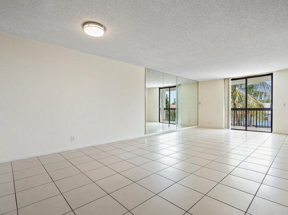 2707 NE 14th Street Cswy 305, Pompano Beach FL 33062