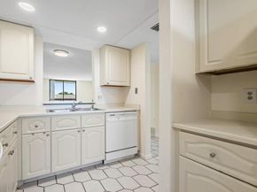2707 NE 14th Street Cswy 305, Pompano Beach FL 33062