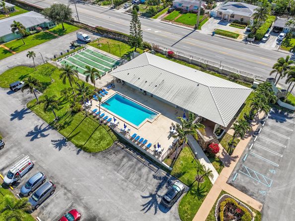 201 Bayview Avenue D, Boynton Beach FL 33435