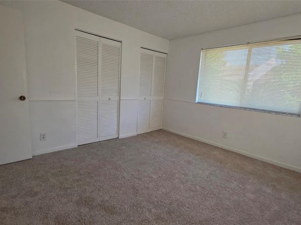 817 SE 12th Ct 1, Fort Lauderdale FL 33316