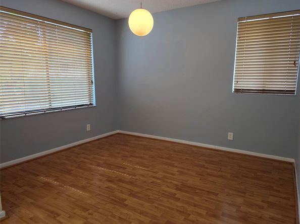 817 SE 12th Ct 1, Fort Lauderdale FL 33316