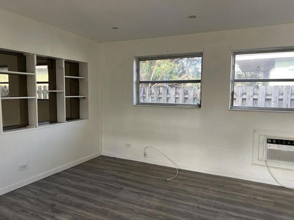 132 E Central Boulevard, Lantana FL 33462