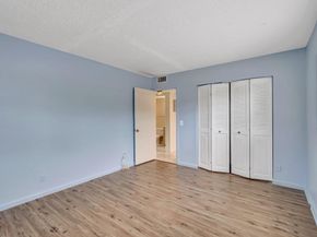 393 Fanshaw J, Boca Raton FL 33434