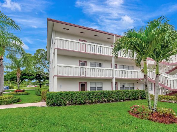 393 Fanshaw J, Boca Raton FL 33434