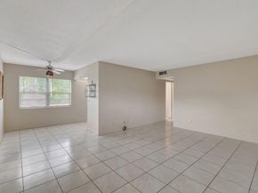 393 Fanshaw J, Boca Raton FL 33434