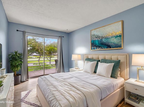 393 Fanshaw J, Boca Raton FL 33434