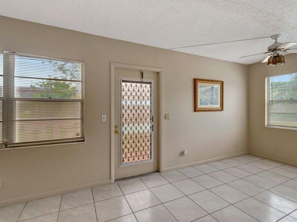 393 Fanshaw J, Boca Raton FL 33434