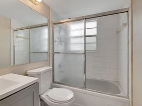 393 Fanshaw J, Boca Raton FL 33434