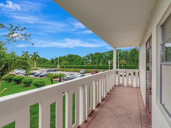 393 Fanshaw J, Boca Raton FL 33434