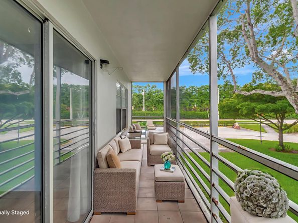 393 Fanshaw J, Boca Raton FL 33434