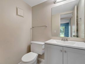 393 Fanshaw J, Boca Raton FL 33434