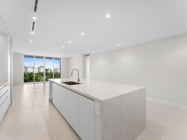 220 SE Mizner Boulevard 609, Boca Raton FL 33432