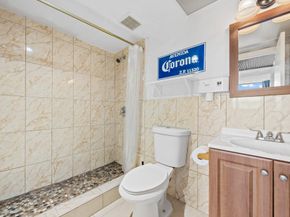 7100 NW 17th St 218, Plantation FL 33313