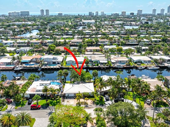 420 SE 14th Ave, Pompano Beach FL 33060