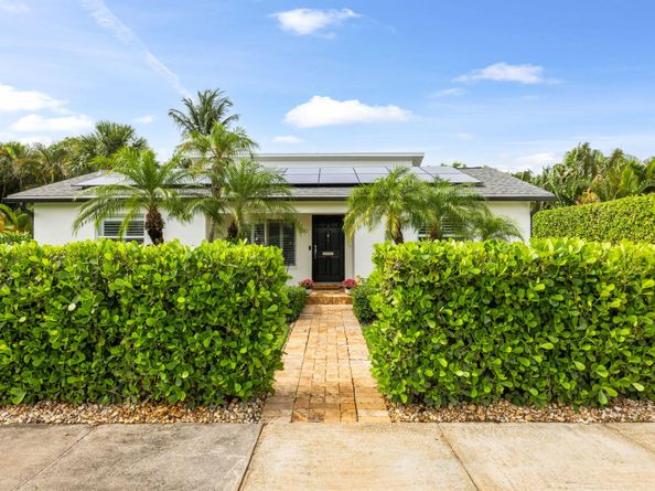 310 Edgewood Drive N, West Palm Beach FL 33405