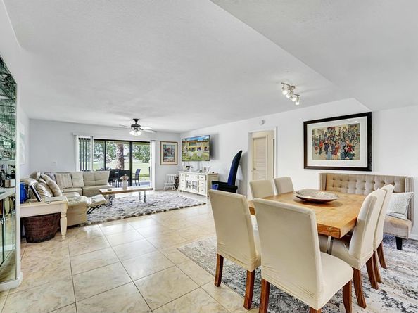 5337 Fountains Drive S, Lake Worth FL 33467