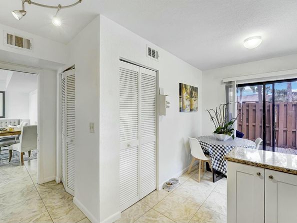 5337 Fountains Drive S, Lake Worth FL 33467