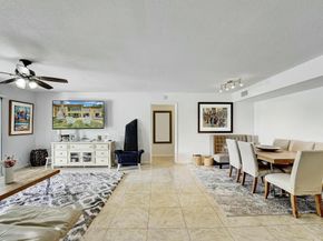 5337 Fountains Drive S, Lake Worth FL 33467