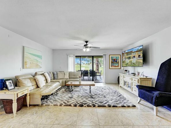 5337 Fountains Drive S, Lake Worth FL 33467