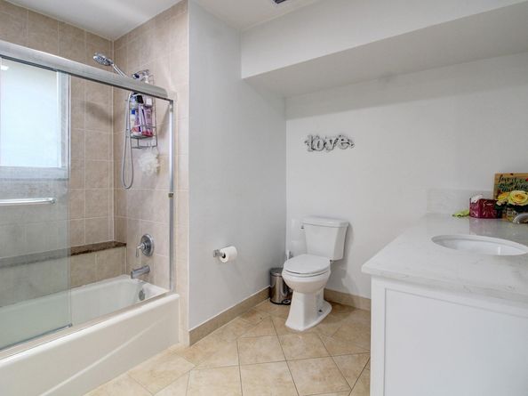 11922 NW 26th Pl, Coral Springs FL 33065