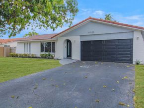 11922 NW 26th Pl, Coral Springs FL 33065