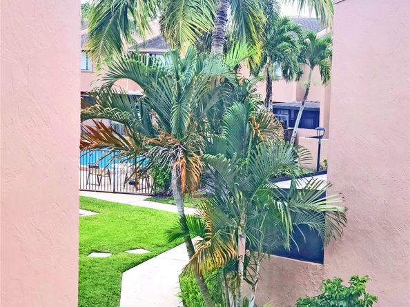 139 Sparrow Dr 4B, Royal Palm Beach FL 33411