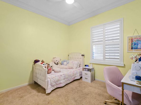 2584 E Community Drive, Jupiter FL 33458