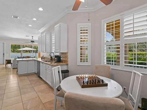 2584 E Community Drive, Jupiter FL 33458