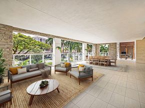 220 SE Mizner Boulevard 204, Boca Raton FL 33432
