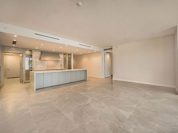 220 SE Mizner Boulevard 204, Boca Raton FL 33432