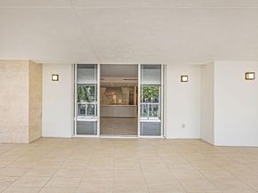 220 SE Mizner Boulevard 204, Boca Raton FL 33432