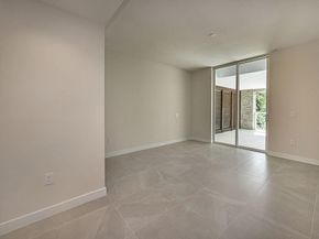 220 SE Mizner Boulevard 204, Boca Raton FL 33432