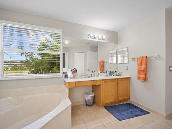 6427 Adriatic Way, Greenacres FL 33413